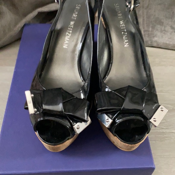 Stuart weitzman barely worn platform sling back patent leather and cork. - Picture 1 of 3